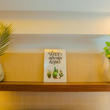 Yong'S Place At Isabelle De Valenzuela Manila Zewnętrze zdjęcie
